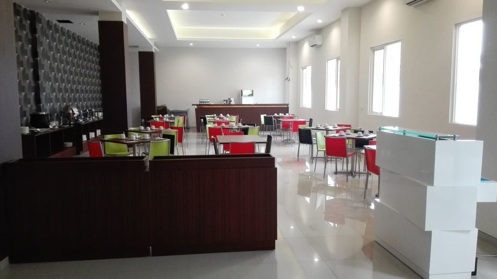 Midtown Xpress Sampit - Kalimantan Tengah المظهر الخارجي الصورة